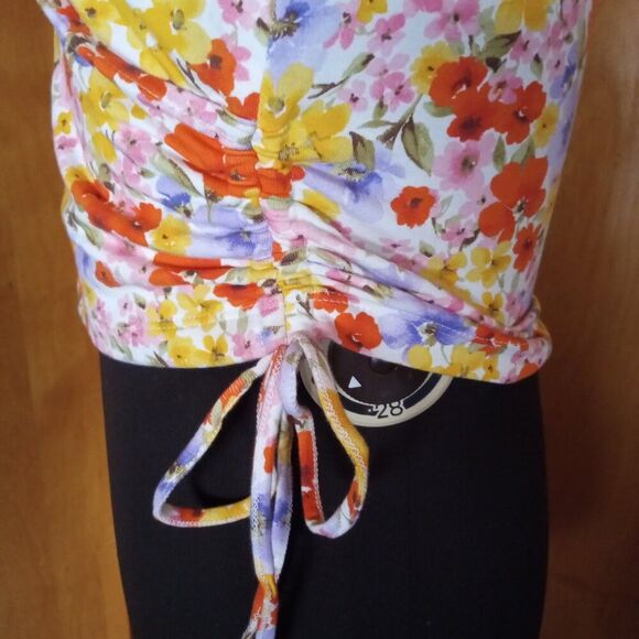 Surplus ruched crop top - Picture 3 of 8